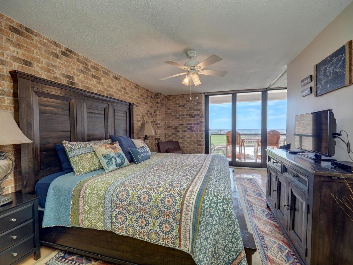 Costa Crinks At Aransas Princess * Port Aransas